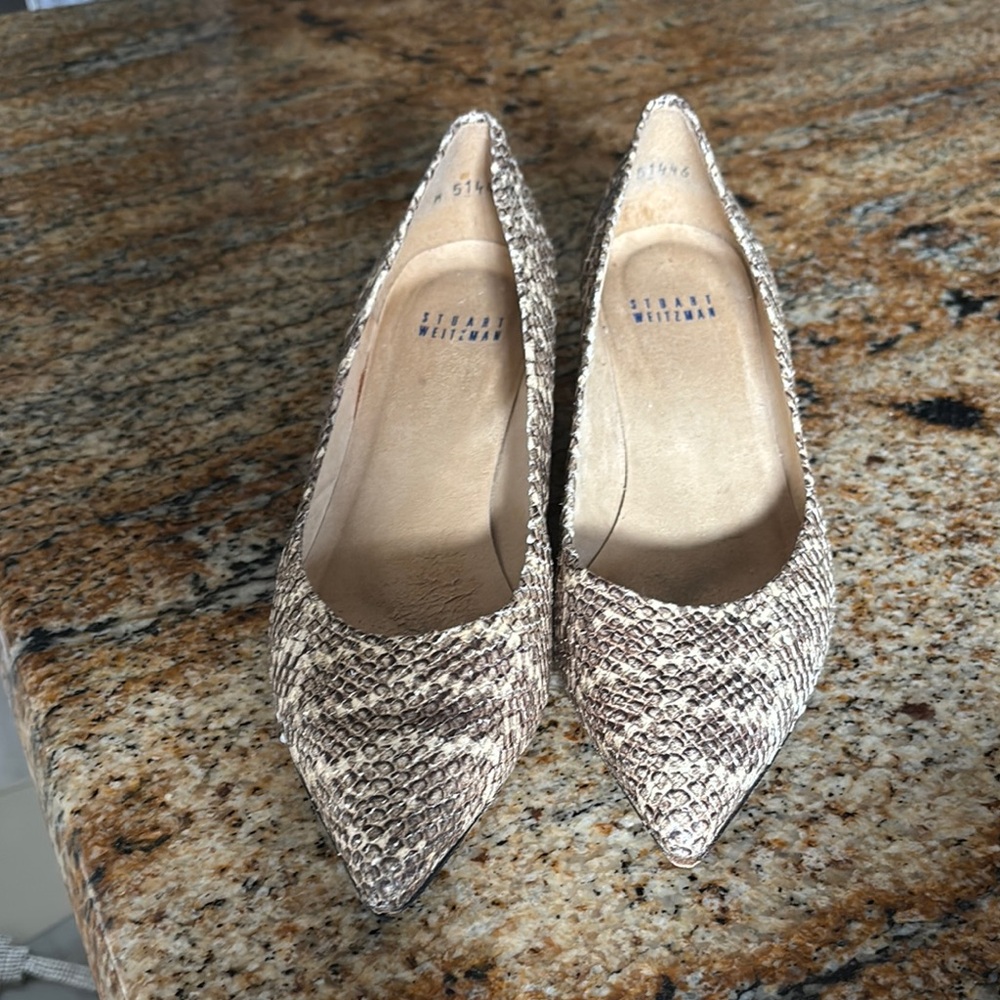 Stuart Weitzman Brown and Cream Heels with Textured Surface